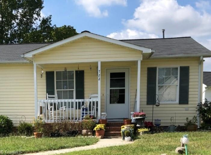 722 Paramount Street High Point, NC 27260 - Photo 1 of 26 Gallery Image 1