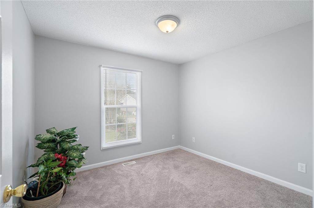 722 Paramount Street High Point, NC 27260 - Photo 19 of 26 Gallery Image 19