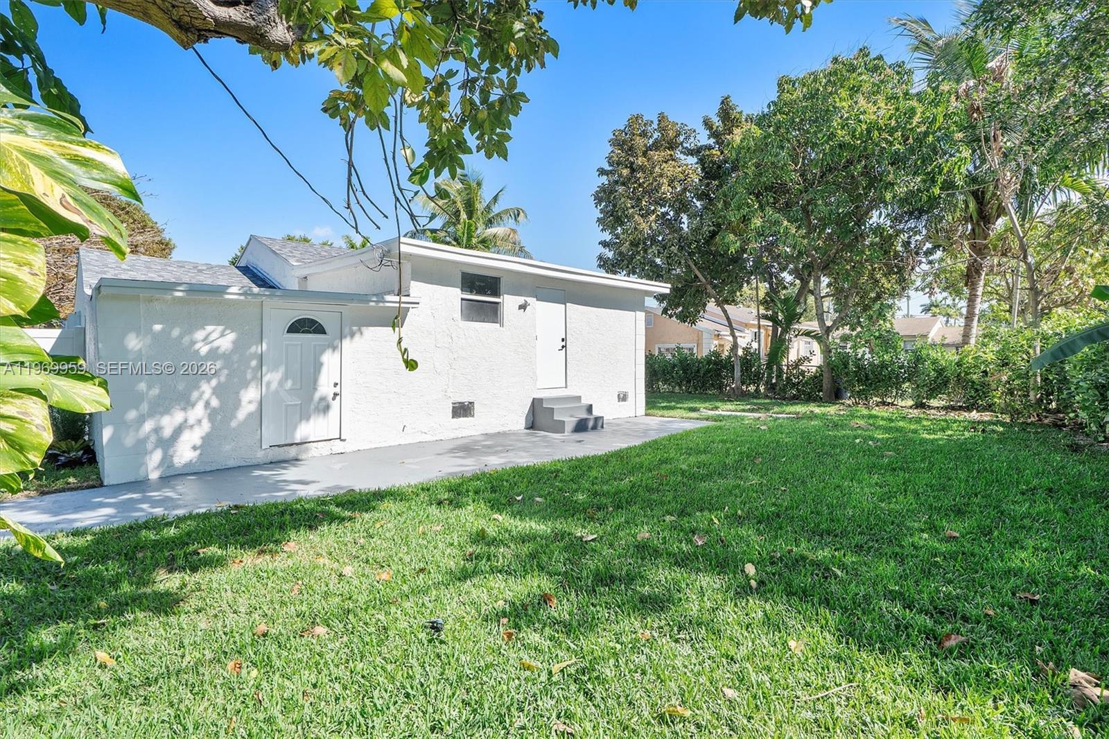 560 Northeast 110th Terrace Miami, FL 33161 - Photo 48 of 49
