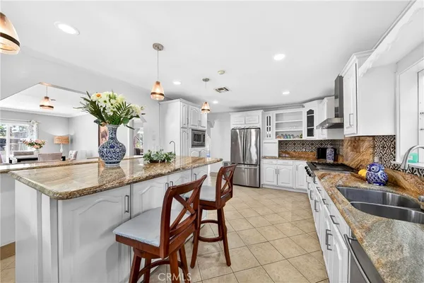 $2,300,000 | 790 North El Molino Avenue, Pasadena, CA 91104