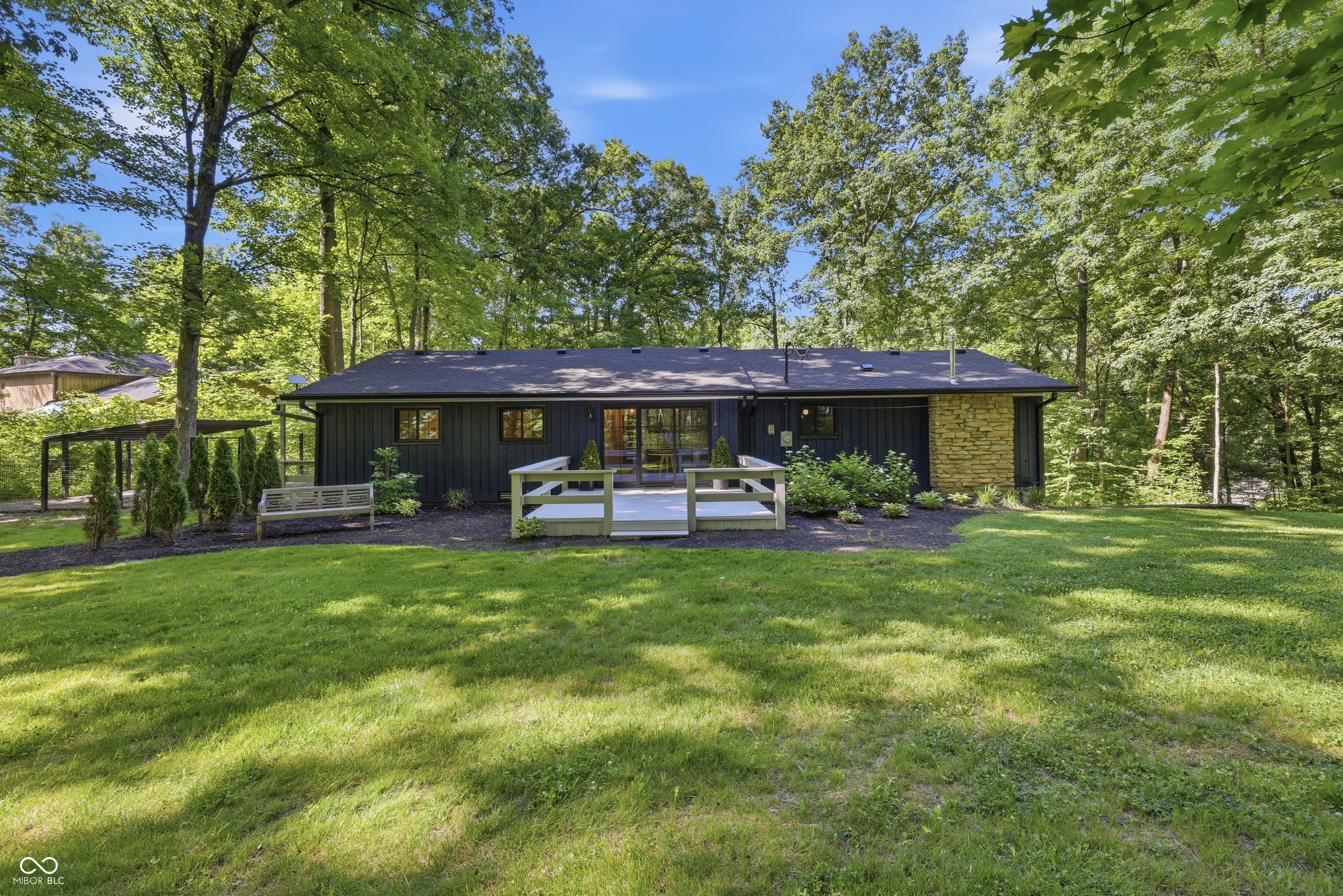 9220 Sandbury Road Indianapolis, IN 46256 - Photo 34 of 48