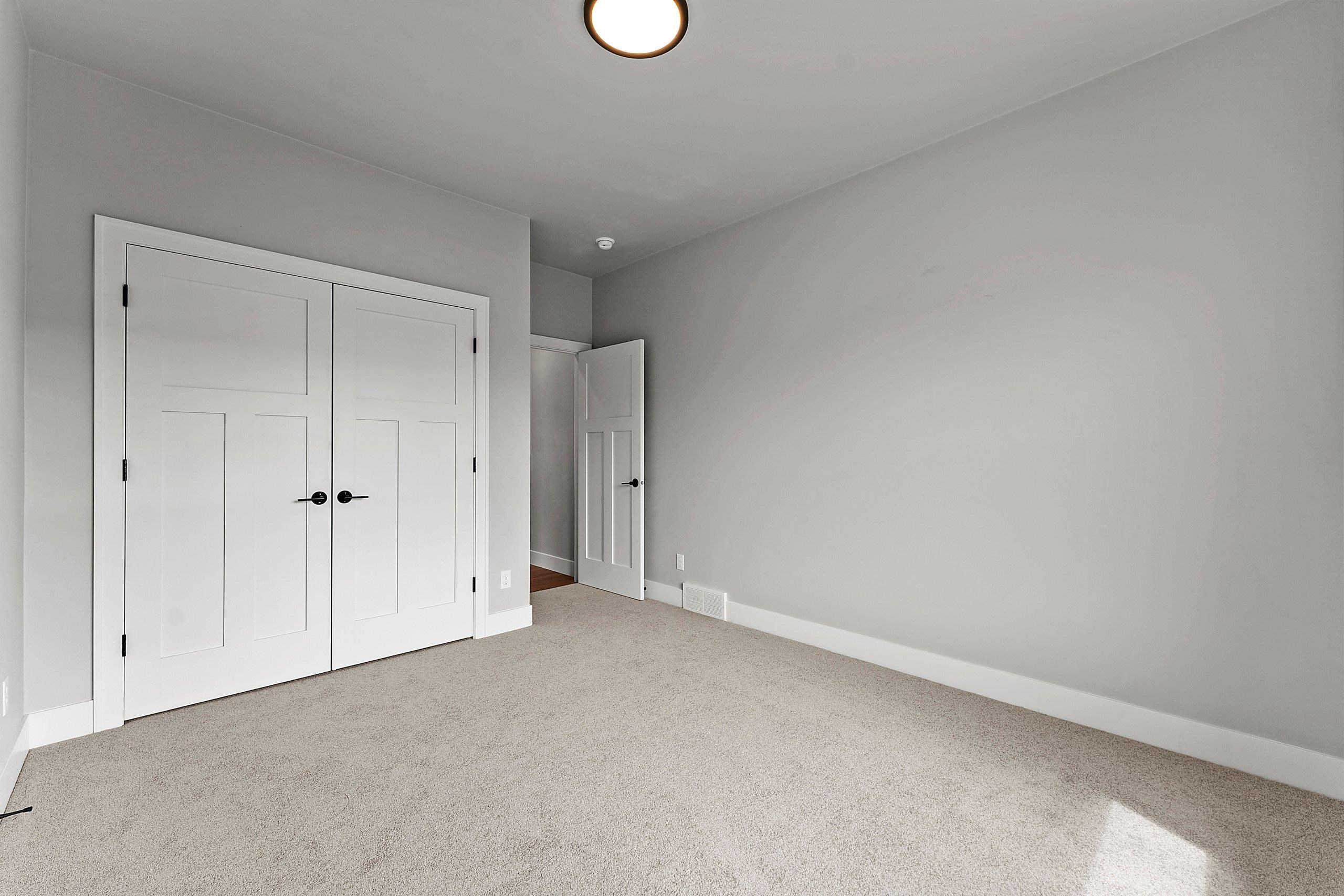 1430 Divinity Drive De Pere, WI 54115 - Photo 32 of 46