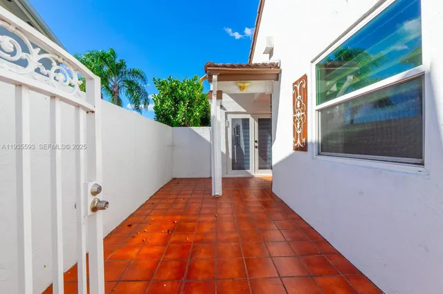 $3,900 | 17302 Northwest 63rd Place, Hialeah, FL 33015