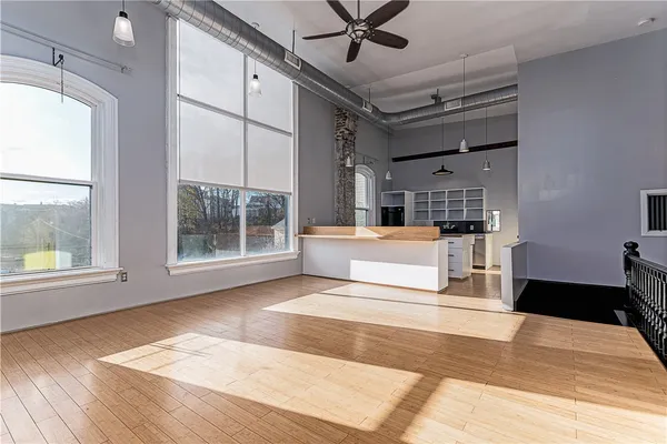 $2,600 | 114 Main Street, Unit 1A, Woonsocket, RI 02895