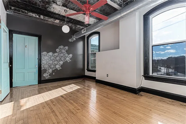 $2,600 | 114 Main Street, Unit 1A, Woonsocket, RI 02895