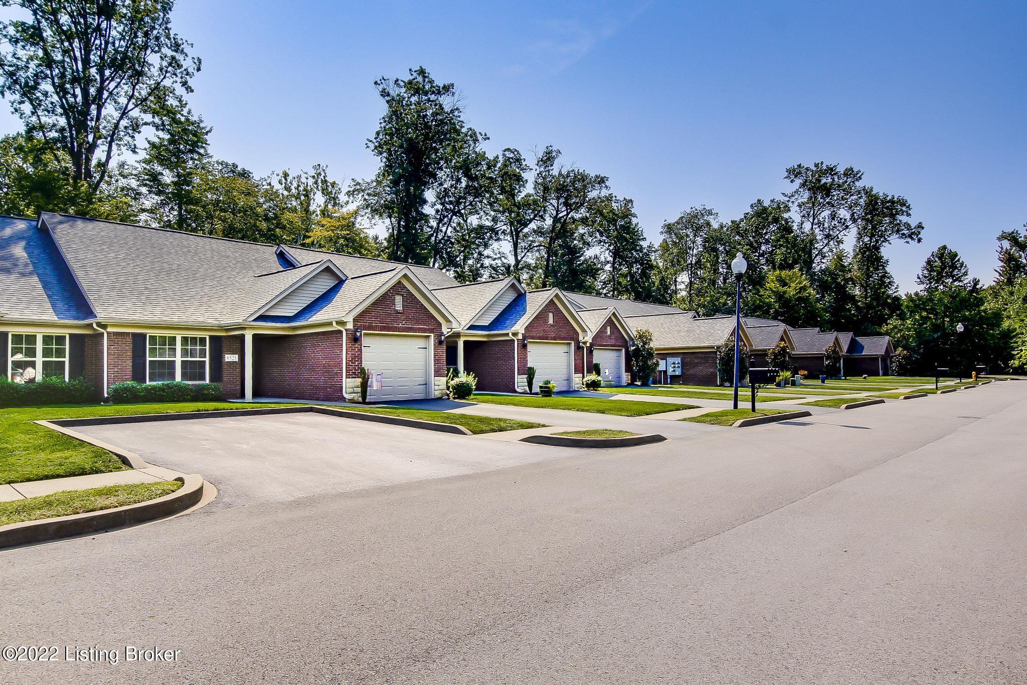 6525 Renate Road Louisville, KY 40291 - Photo 34 of 37 6525_RenateRd_40291_532