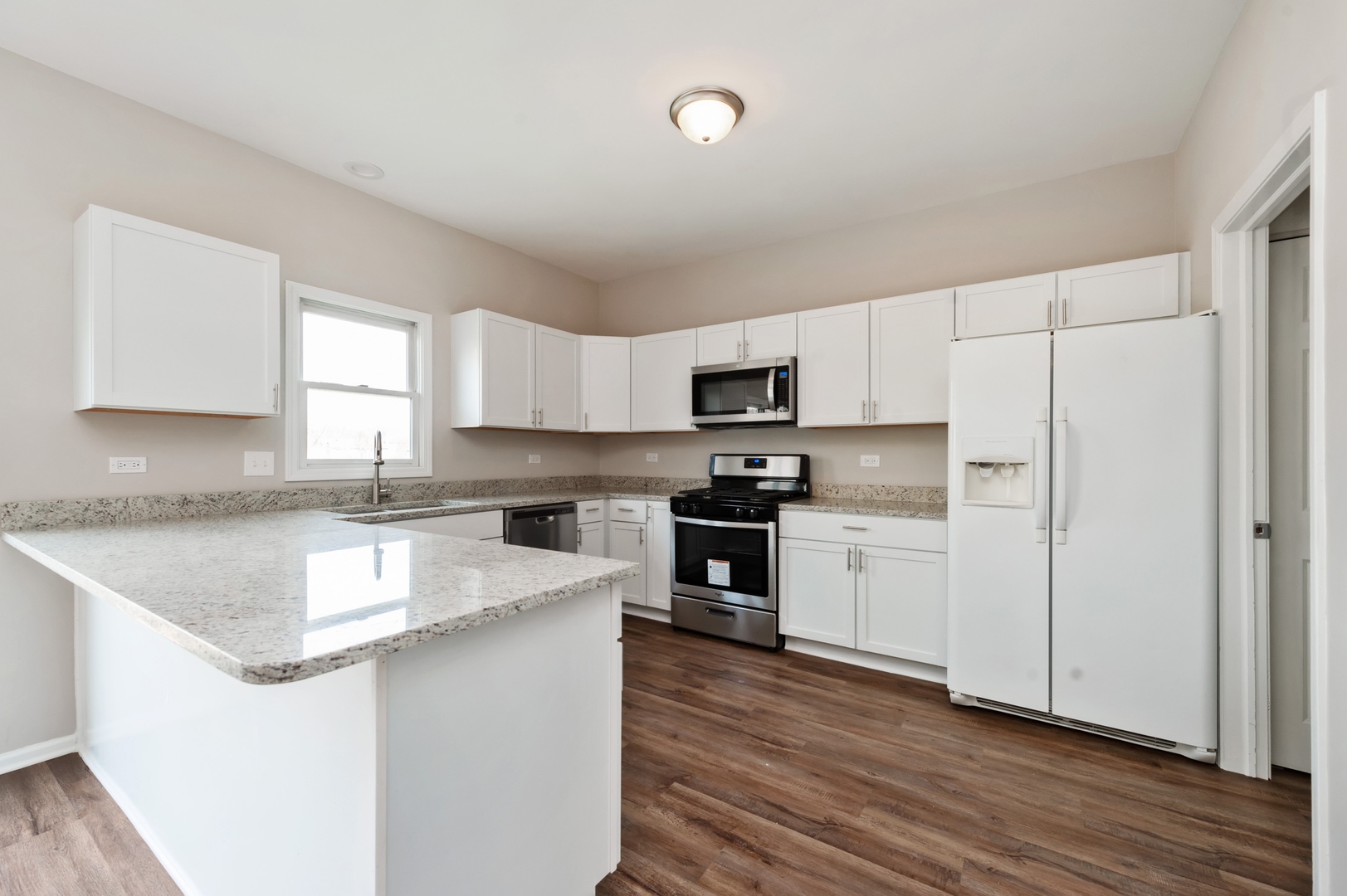 490 Flora Drive Algonquin, IL 60102 - Photo 4 of 25