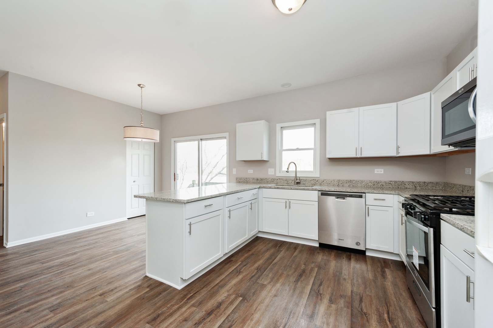 490 Flora Drive Algonquin, IL 60102 - Photo 5 of 25