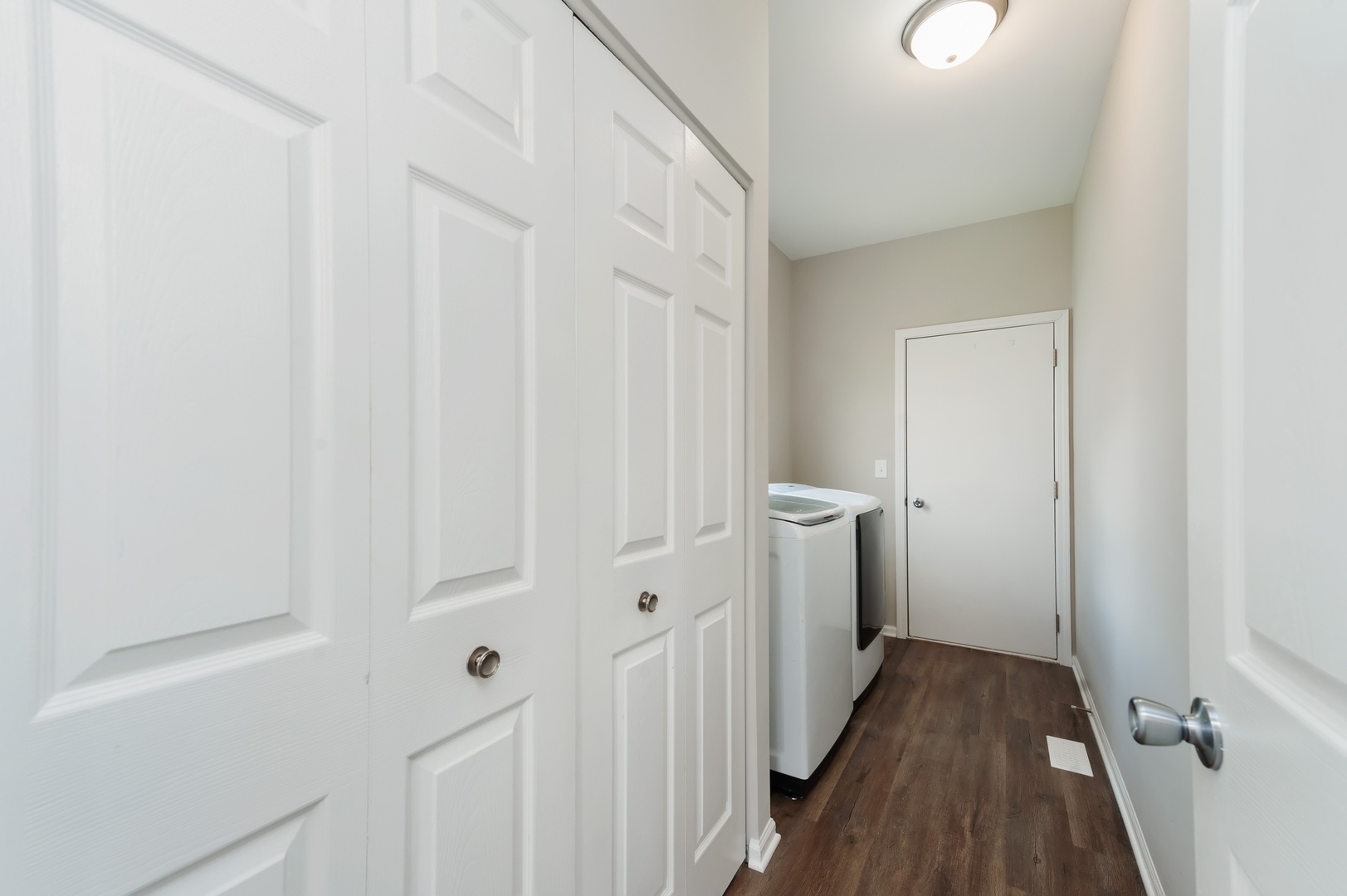490 Flora Drive Algonquin, IL 60102 - Photo 6 of 25