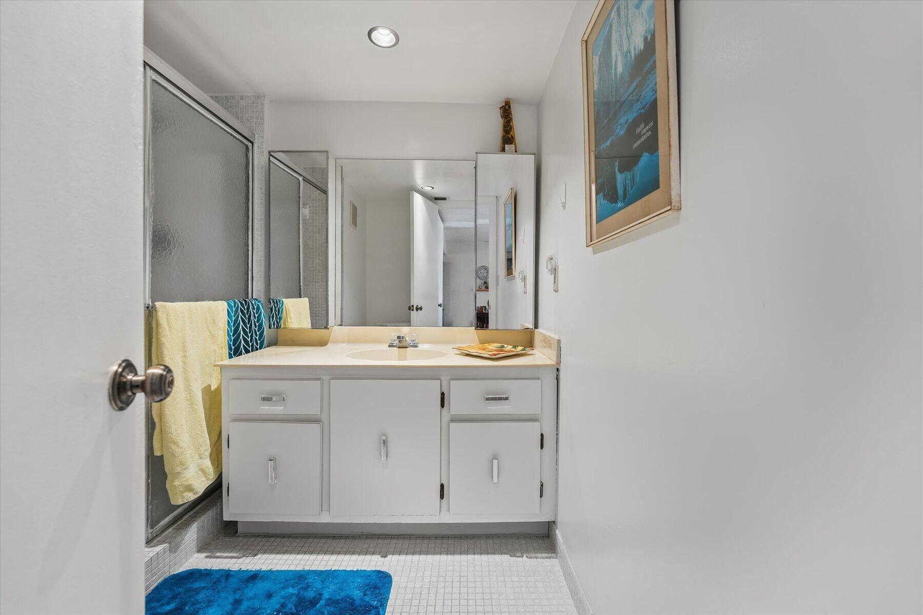 16251 Golf Club Road, Unit 312 Weston, FL 33326 - Photo 21 of 25 20231005014850204104000000-o