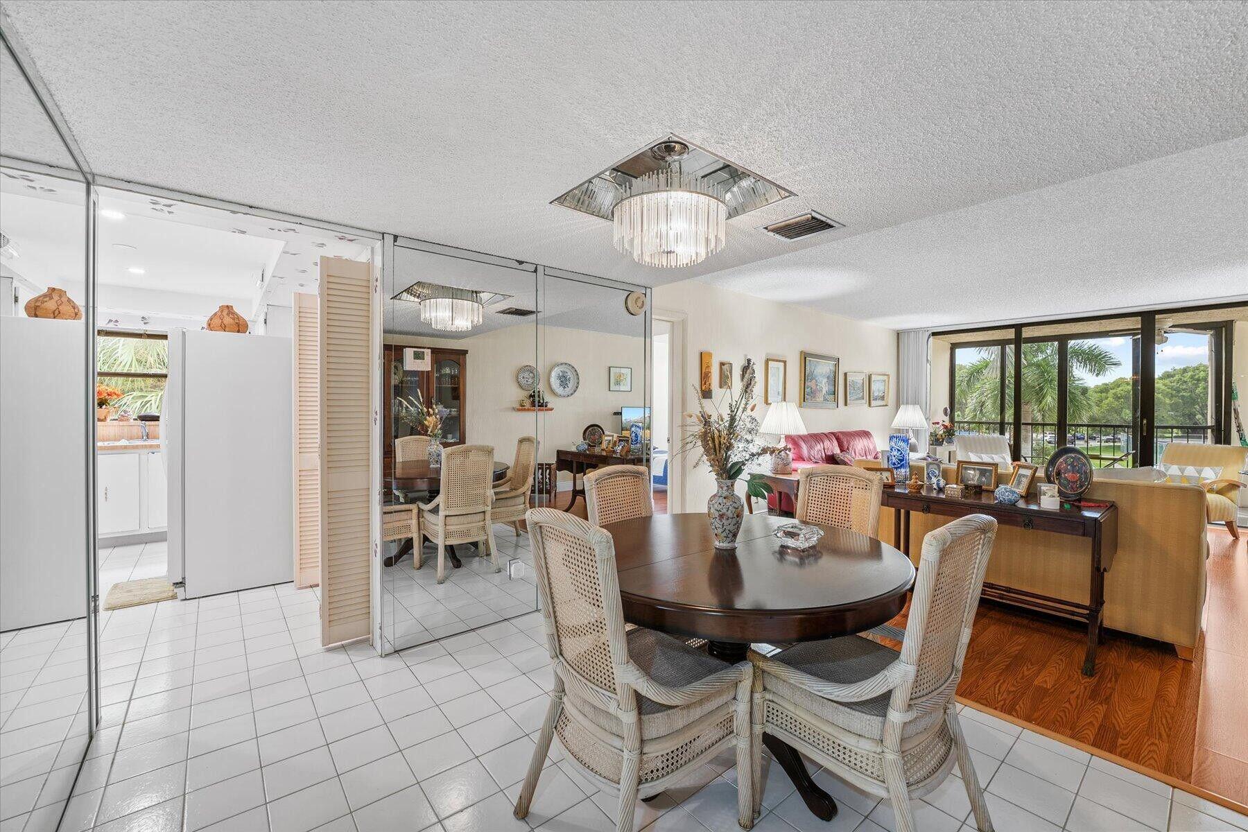 16251 Golf Club Road, Unit 312 Weston, FL 33326 - Photo 5 of 25 20231005014834021539000000-o