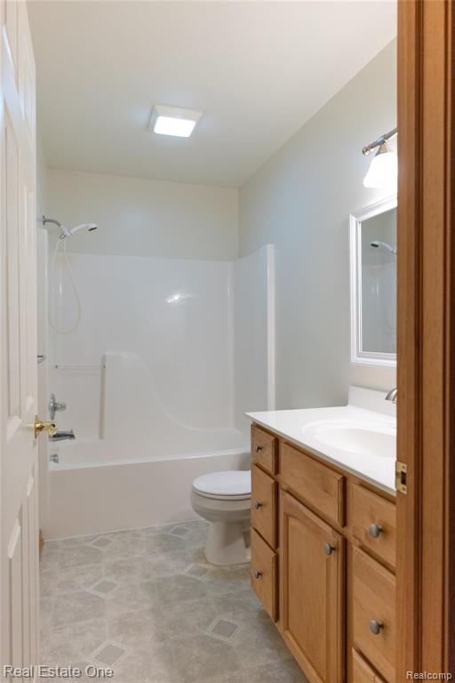 1540 Fish Lake Road Lapeer, MI 48446 - Photo 11 of 24