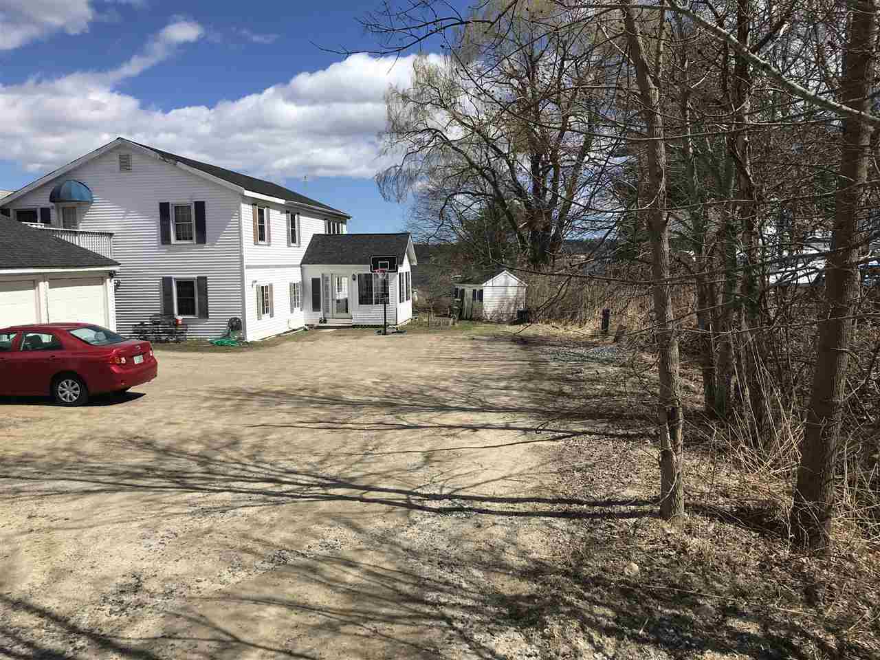 318 Dover Point Road Dover, NH 03820 - Photo 3 of 28