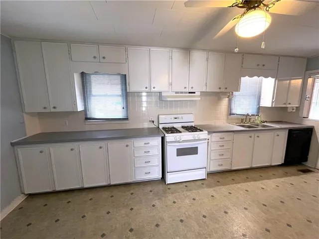 $147,500 | 1823 East 9th Street, Sedalia, MO 65301