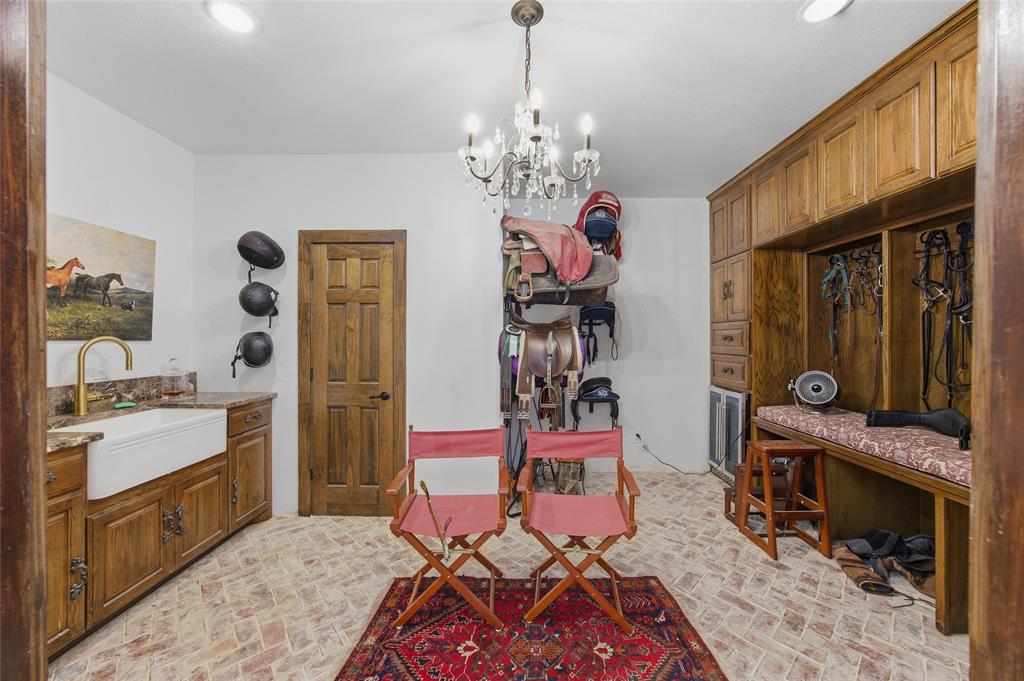 501 Upper Denton Road Weatherford, TX 76085 - Photo 33 of 40 Gallery Image 33