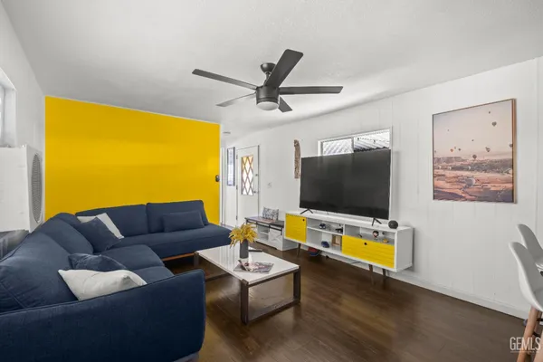 $70,000 | Undisclosed Address, Delano, CA 93215