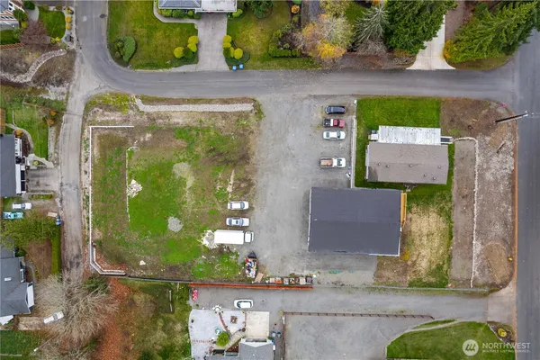 $799,000 | 7415 100th Street East, Puyallup, WA 98373