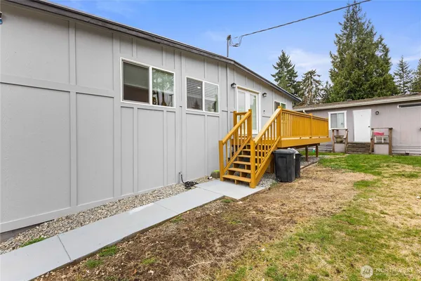 $799,000 | 7415 100th Street East, Puyallup, WA 98373
