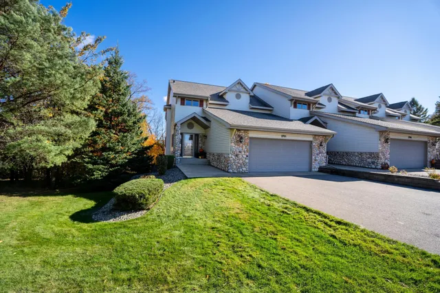 $699,900 | 2701 Arrowwood Drive Northwest, Alexandria, MN 56308