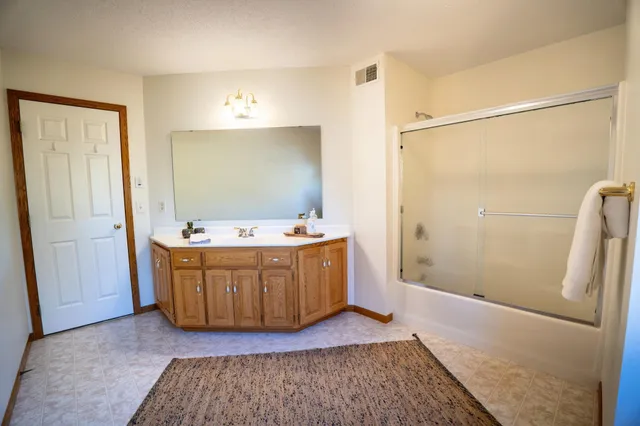 $699,900 | 2701 Arrowwood Drive Northwest, Alexandria, MN 56308