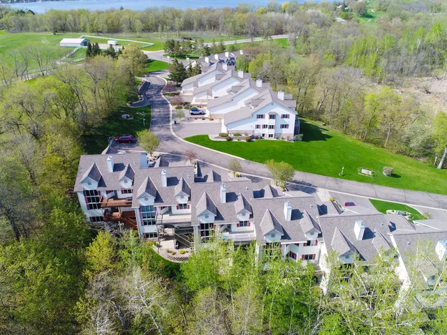 $699,900 | 2701 Arrowwood Drive Northwest, Alexandria, MN 56308