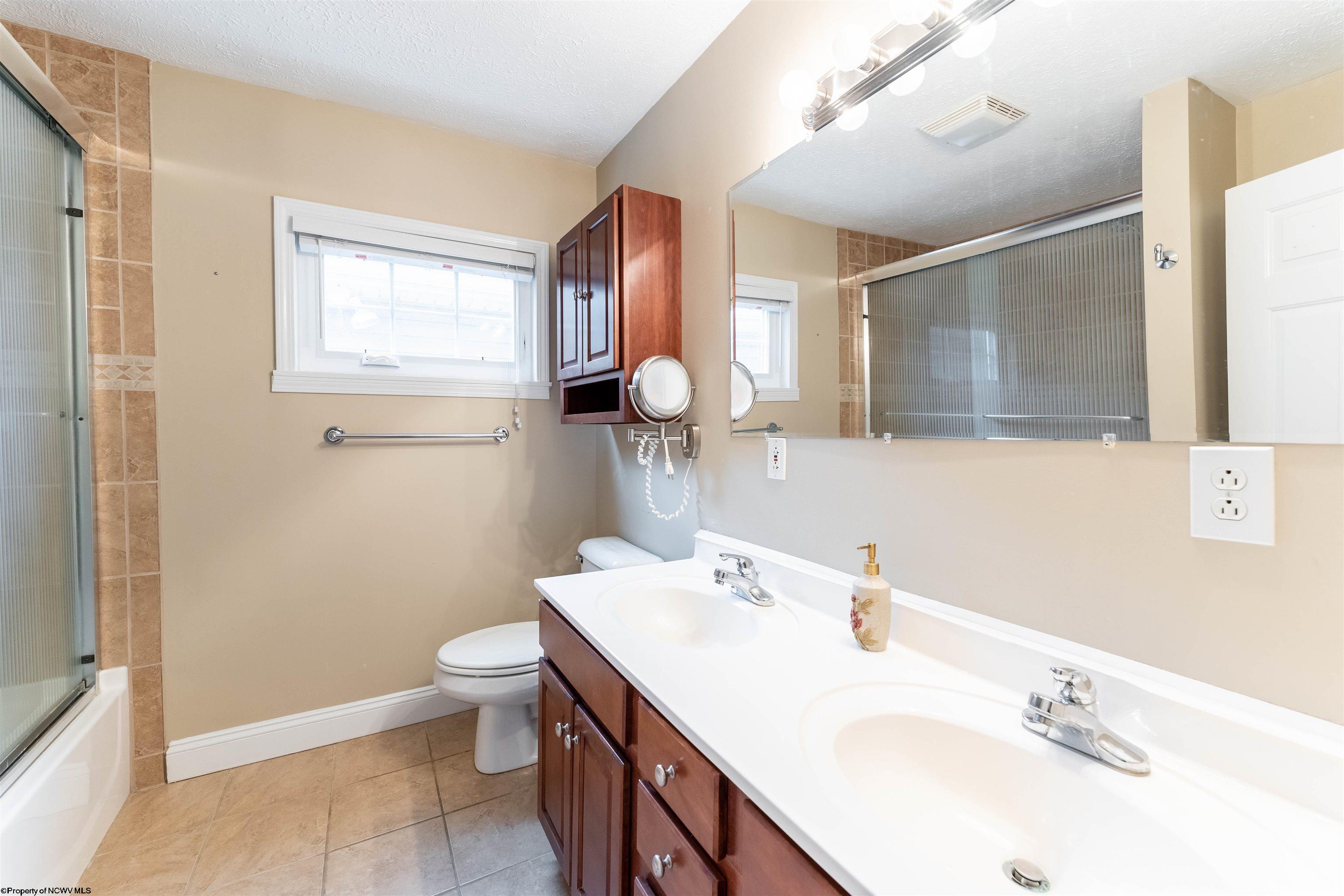 466 Sunset Beach Road Morgantown, WV 26508 - Photo 10 of 24 Gallery Image 10
