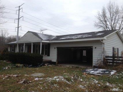 10498 Stelzer Road Howell, MI 48855 - Photo 1 of 8 Front.JPG