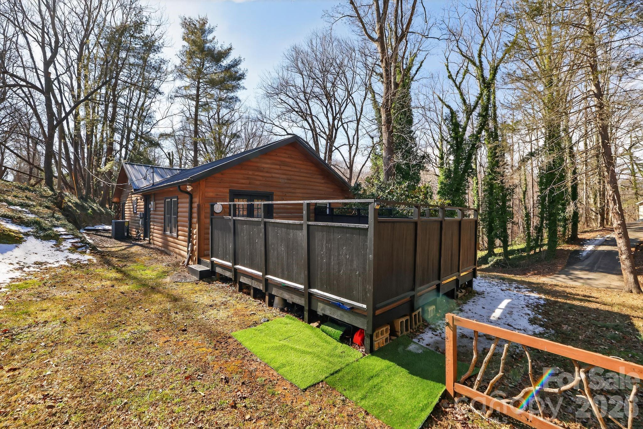 110 Pine Street Tryon, NC 28782 - Photo 17 of 32