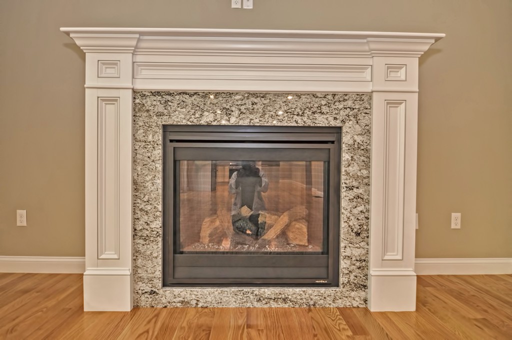 17 Three Lots Road Uxbridge, MA 01569 - Photo 7 of 18 Gallery Image 7