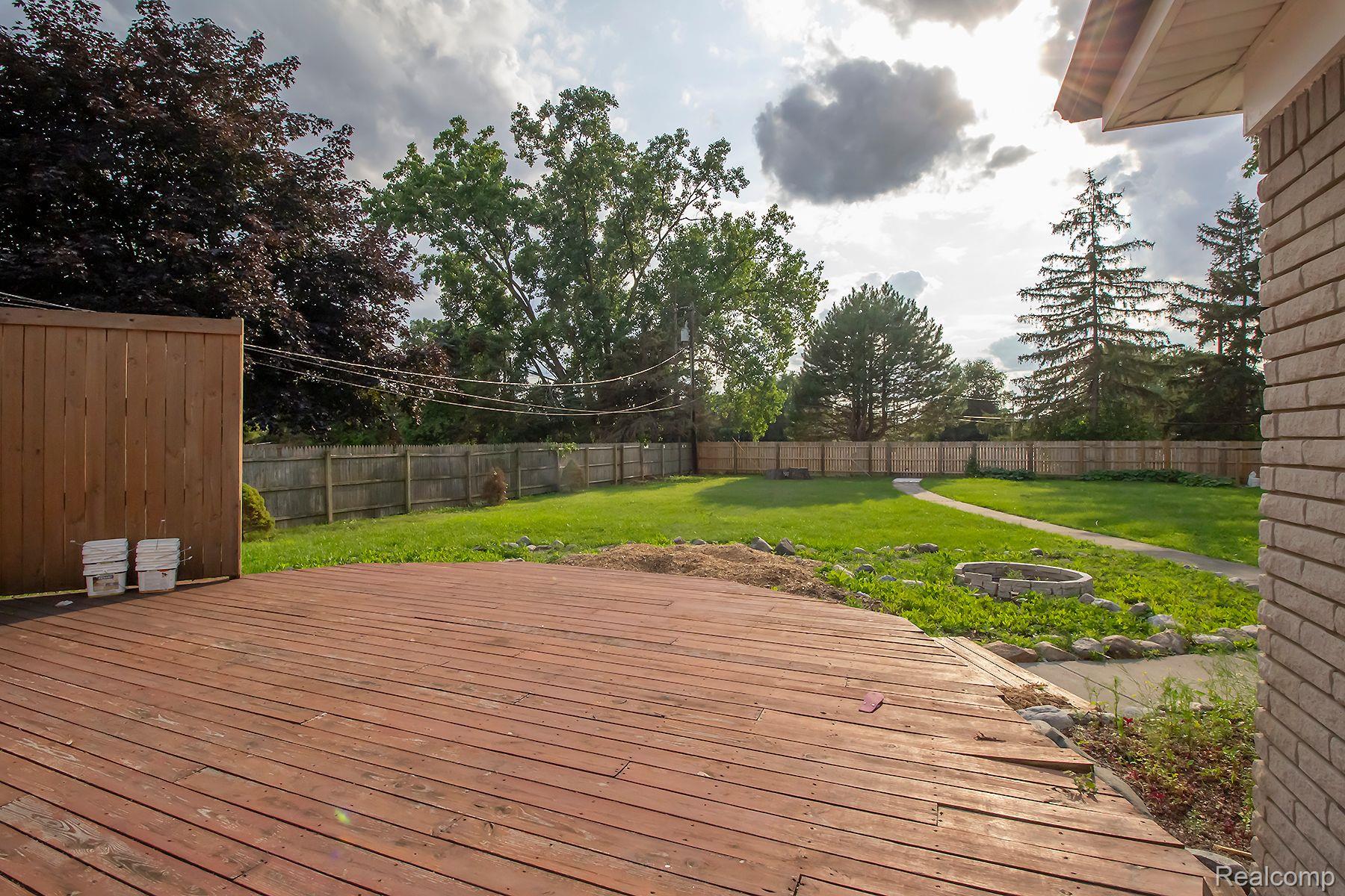 26547 Burg Road Warren, MI 48089 - Photo 25 of 34 Gallery Image 25