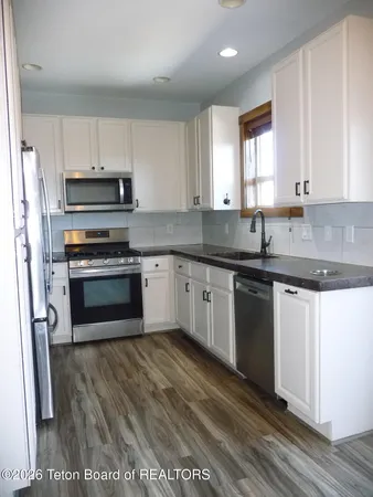 $375,000 | 825 Austin Lane, Pinedale, WY 82941