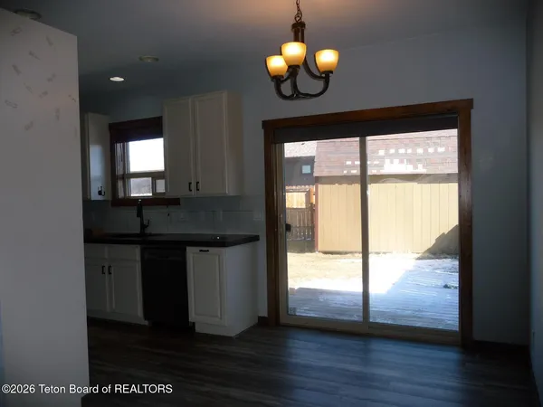 $375,000 | 825 Austin Lane, Pinedale, WY 82941