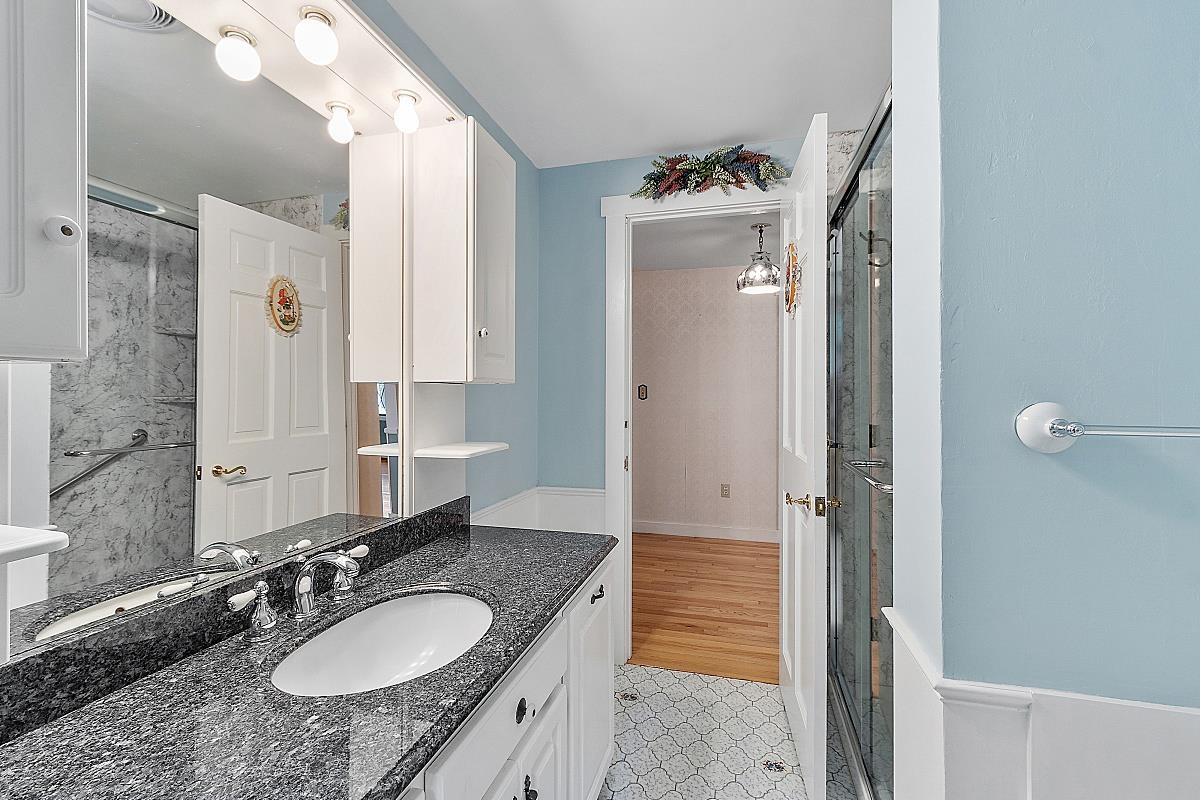 32 Summit Drive Atkinson, NH 03811 - Photo 23 of 40