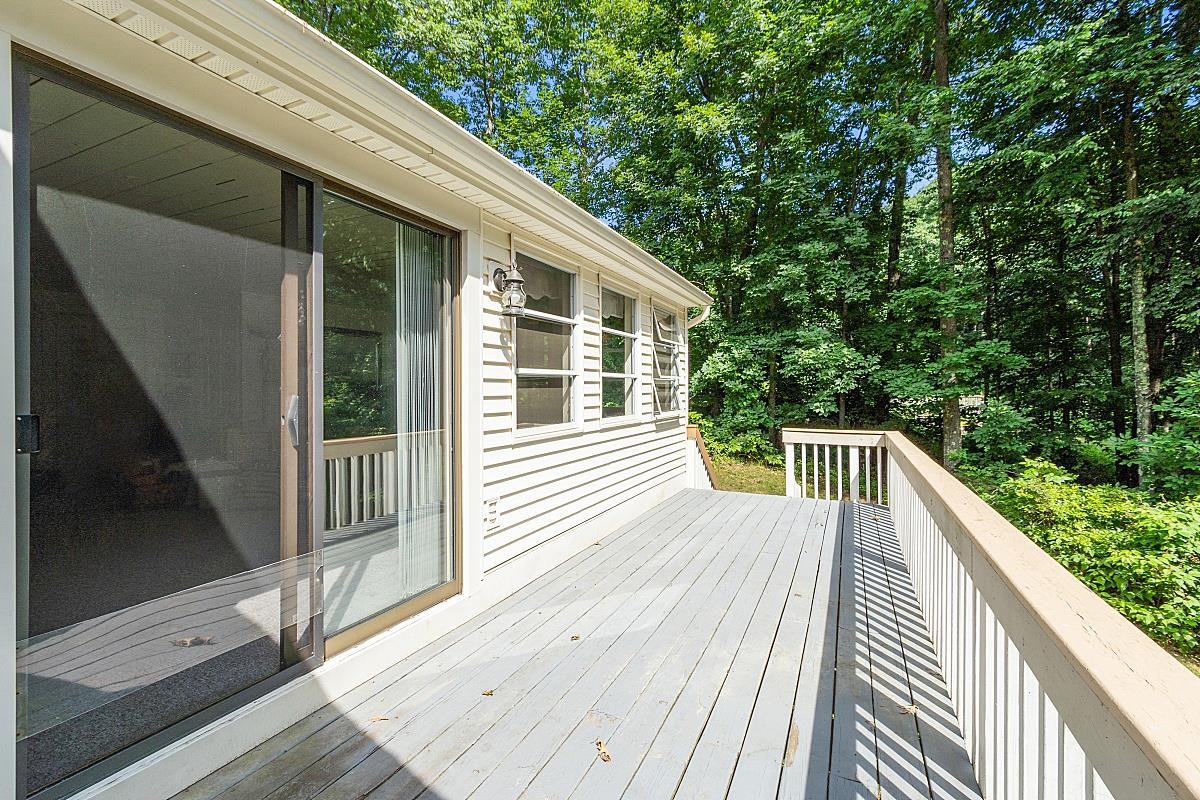 32 Summit Drive Atkinson, NH 03811 - Photo 6 of 40