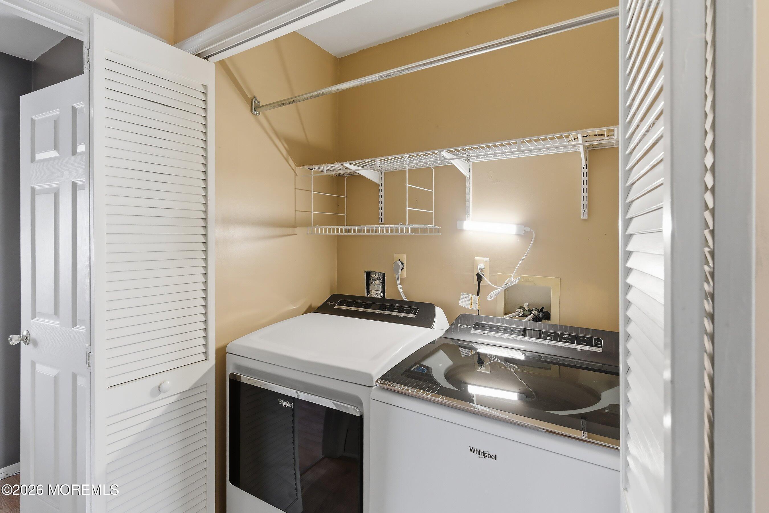 215 Bennetts Mills Road Jackson, NJ 08527 - Photo 21 of 38 28-Laundry