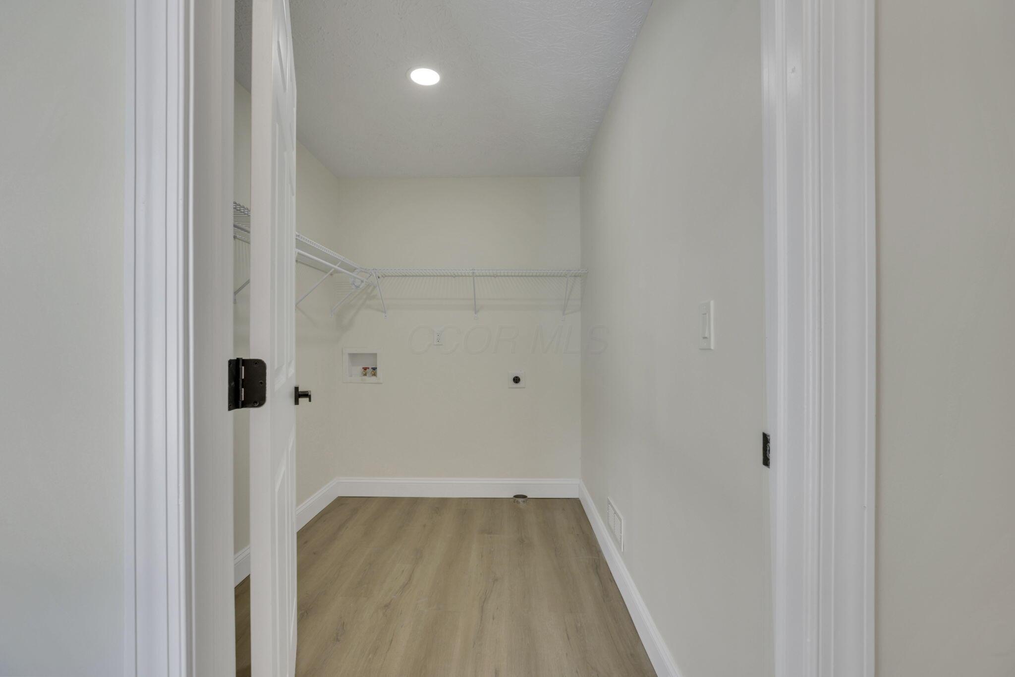 5273 Hayes Road Groveport, OH 43125 - Photo 12 of 89 Spacious hall coat closet