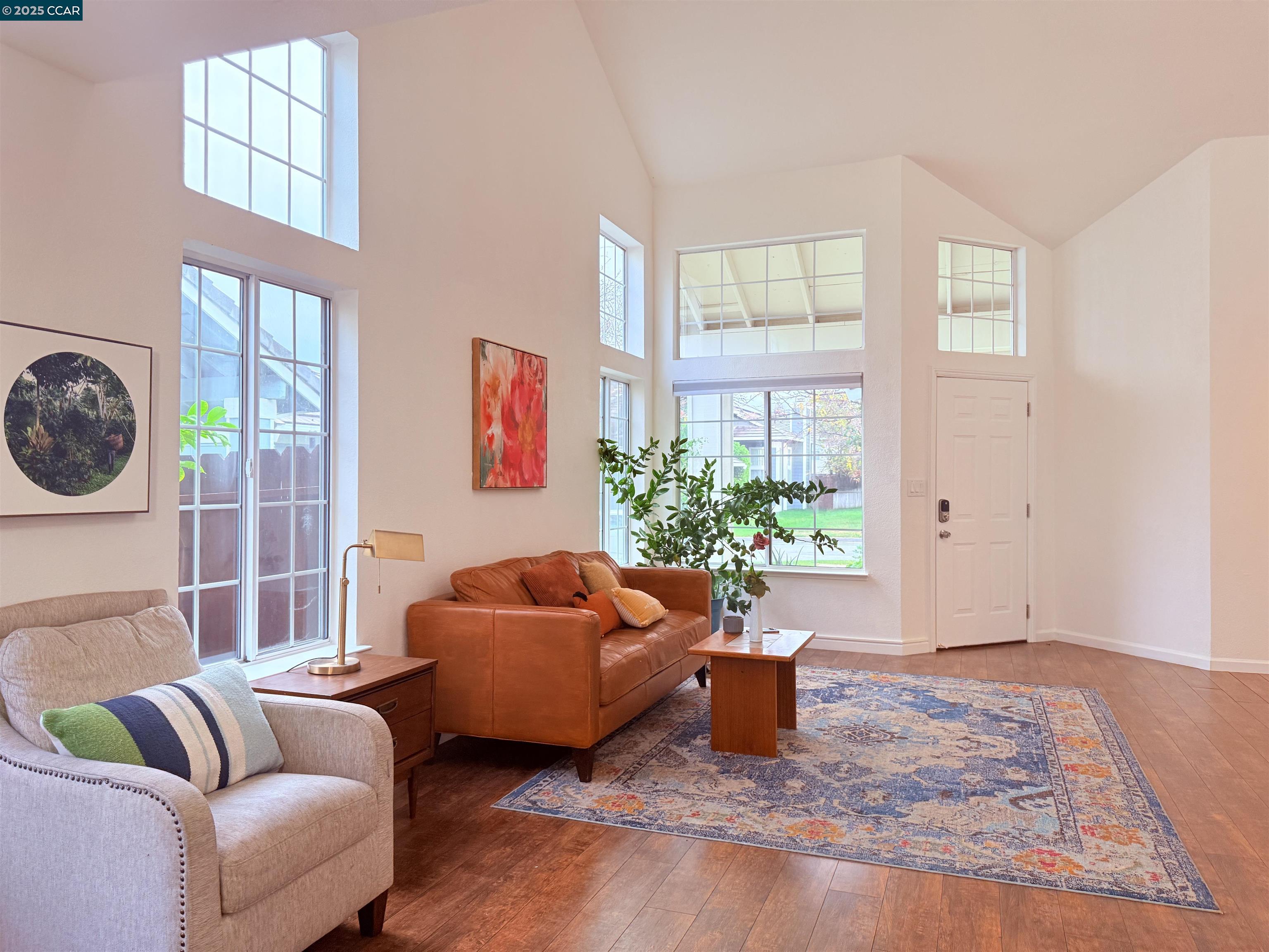 360 Gull Place Pittsburg, CA 94565 - Photo 6 of 36 a living room with furniture and a potted plant