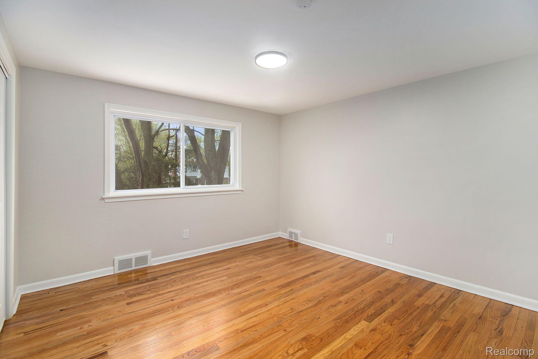 14125 Marion Street Redford, MI 48239 - Photo 14 of 24 Gallery Image 14