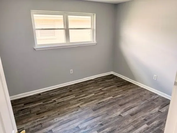 $1,800 | 4850 Lynhuber Drive, New Orleans, LA 70126