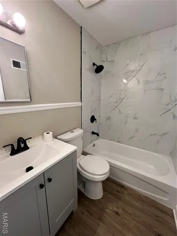 $1,400 | 1219 Walker Avenue, St. Louis, MO 63138