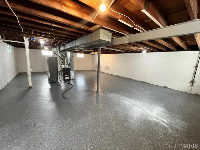 $1,400 | 1219 Walker Avenue, St. Louis, MO 63138