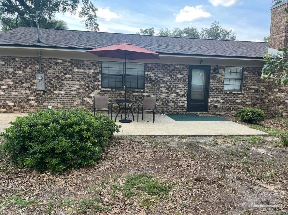 6485 Oakcrest Road Milton, FL 32570 - Photo 8 of 36 Gallery Image 8