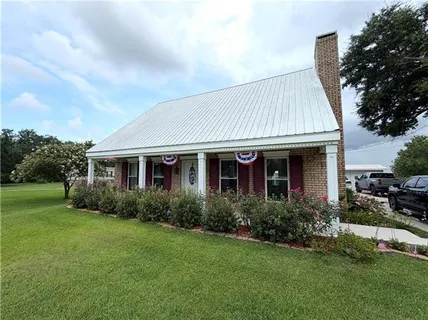 $310,000 | 31198 Highway 23, Buras, LA 70041