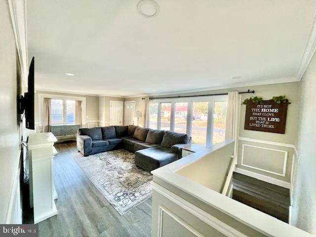 107 Robin Lane Voorhees, NJ 08043 - Photo 2 of 27