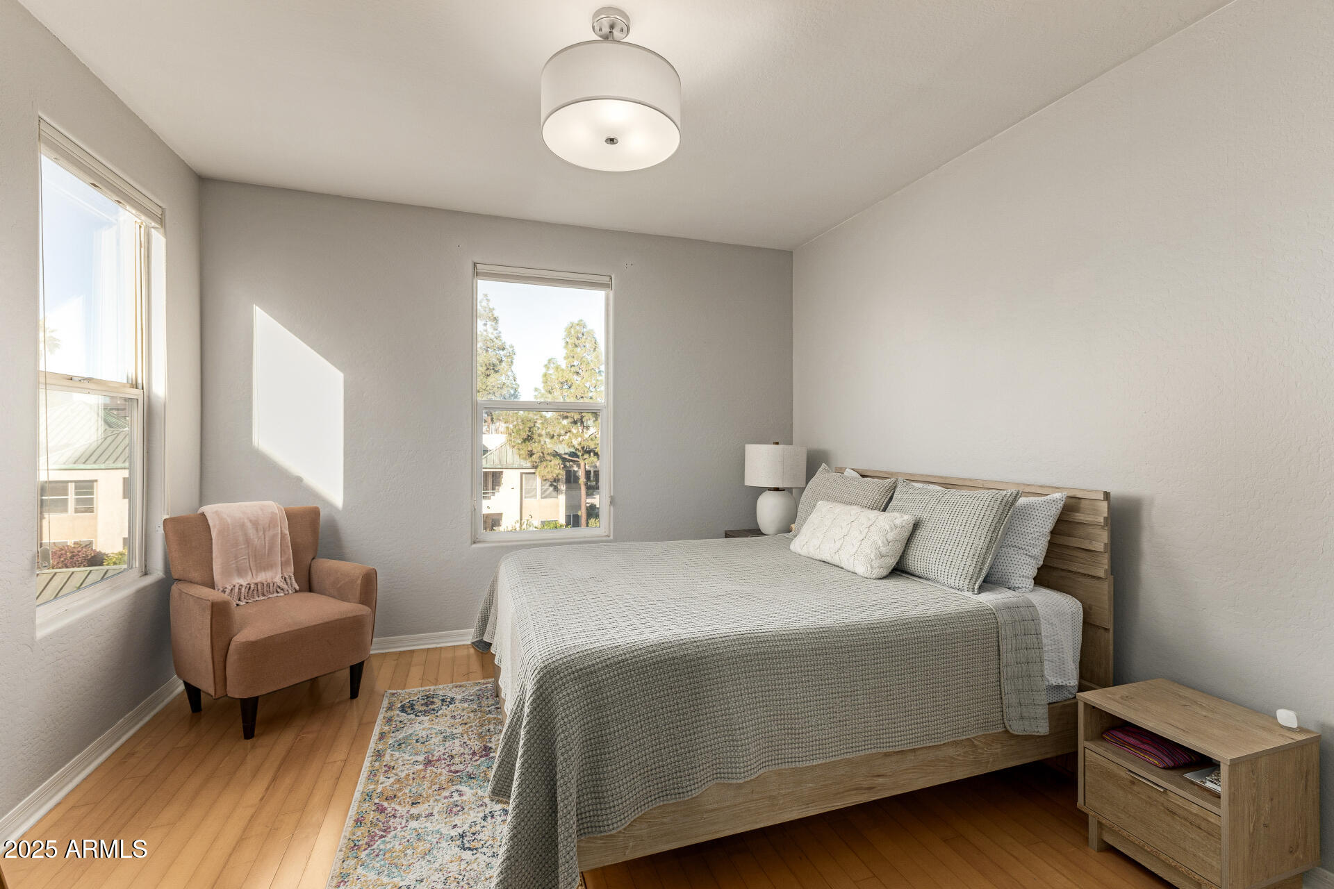 706 East Washington Street, Unit 114 Phoenix, AZ 85034 - Photo 19 of 29 Primary Bedroom