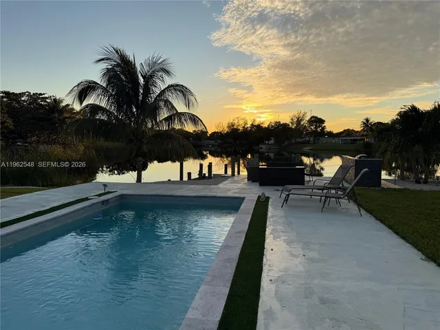 $4,500 | 3621 Southwest 35th Street, West Park, FL 33023