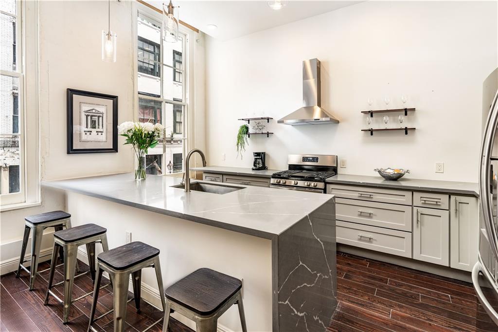 210 Decatur Street, Unit 301 New Orleans, LA 70130 - Photo 5 of 10