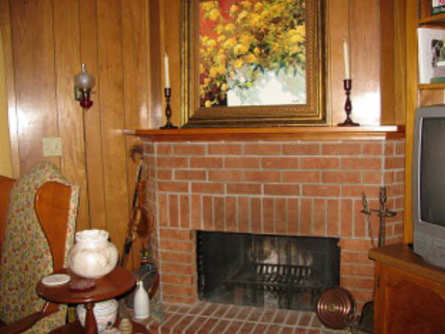 112 Ronforth Street Fairhope, AL 36532 - Photo 17 of 33 Fireplace in Den