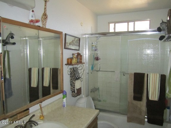 6932 West Merrell Street Phoenix, AZ 85033 - Photo 5 of 9 BATHROOM