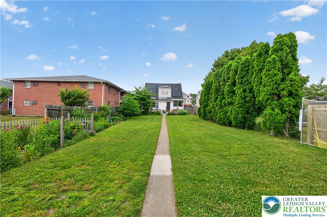 534 Ridge Street Emmaus, PA 18049 - Photo 39 of 40 a view of a big yard with potted plants